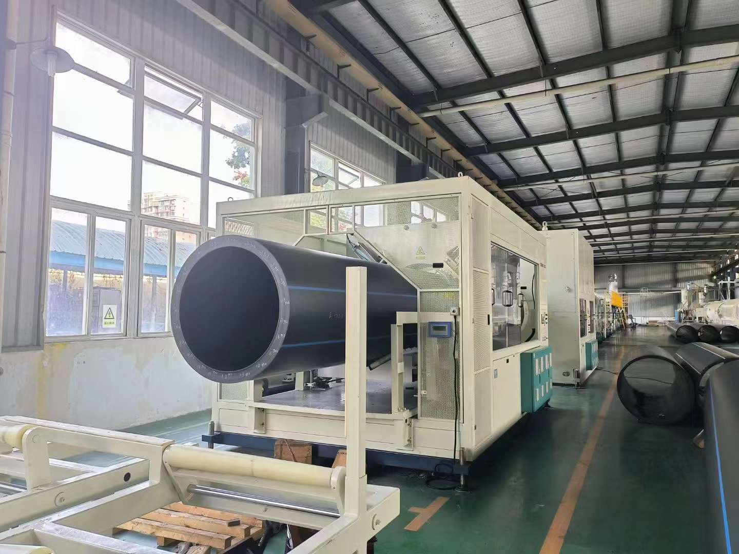 Trubky HDPE o větším průměru a problémy s chlazením